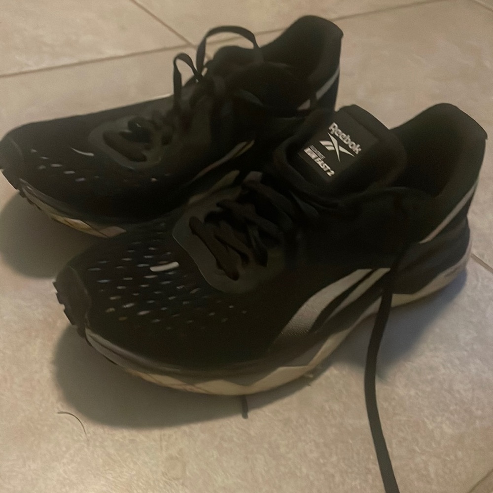 Reebok Run Fast Floatride 2 size 9